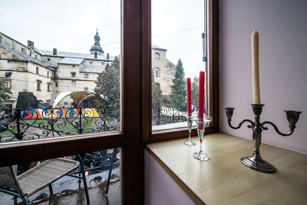 ROMANTIC Apartments - оn Valova street Lviv Buitenkant foto